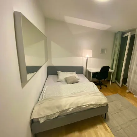 Rent this 12 bed room on Vestastraße 5 in 81249 Munich, Germany