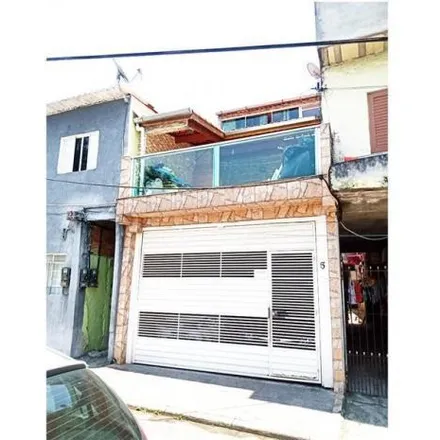 Buy this 3 bed house on Rua Tomé Monteiro de Fana in Ermelino Matarazzo, São Paulo - SP