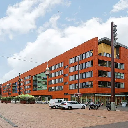 Rent this 1 bed apartment on Tuinweg 121 in 2132 DN Hoofddorp, Netherlands