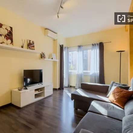 Rent this 3 bed apartment on Carrer de Puig i Xoriguer in 36, 08004 Barcelona
