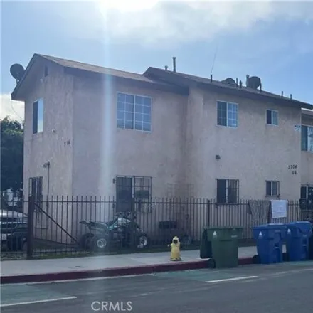 Buy this 6 bed house on 7710 South Grand Avenue in Los Angeles, CA 90003