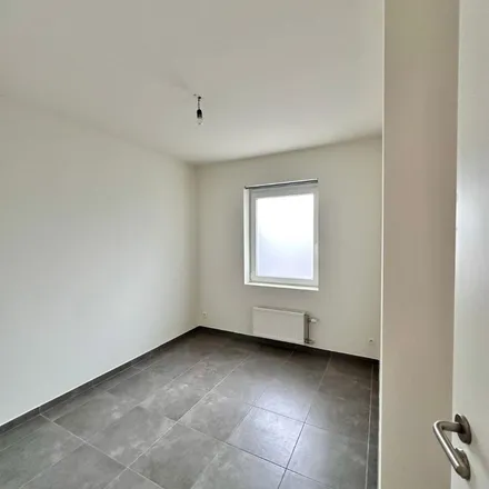 Rent this 2 bed apartment on Sint Jozefsstraat 14 in 8860 Lendelede, Belgium