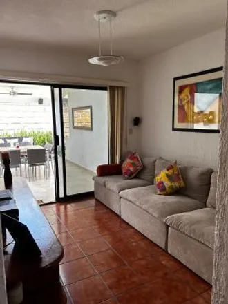 Buy this 3 bed house on Calle Los Cues in Galindo, QUE