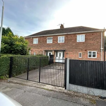 Rent this 3 bed duplex on Laughton Crescent in Hucknall, NG15 6HQ