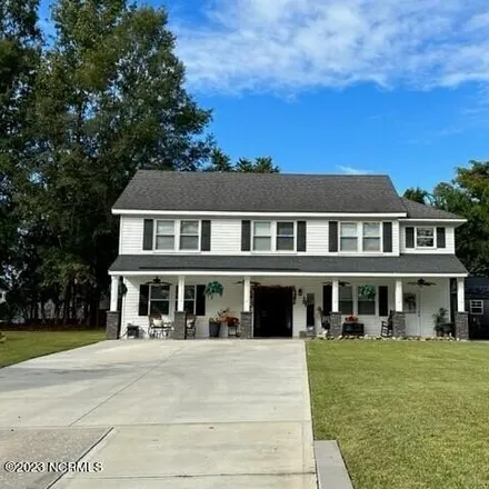 Buy this 4 bed house on 142 West Burkhead Street in Whiteville, NC 28472