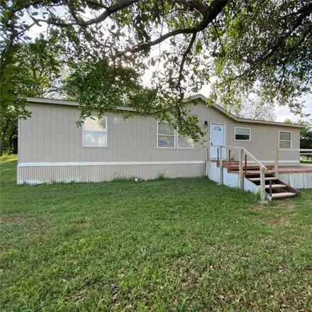 Buy this 3 bed house on South Plainview Road in Ardmore, OK 73401