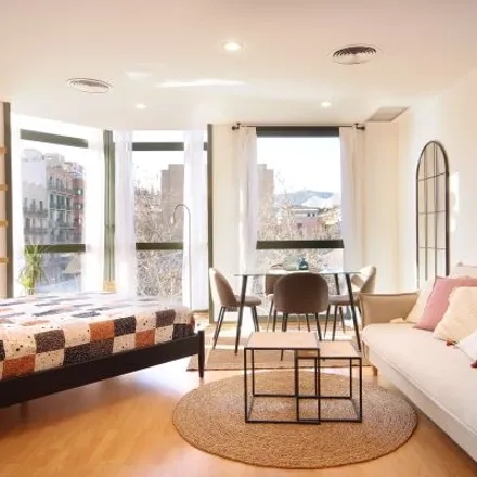 Rent this studio apartment on Carrer de Villarroel in 148, 08036 Barcelona