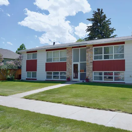 Buy this 5 bed apartment on 617 Leslie Avenue in Helena, MT 59601