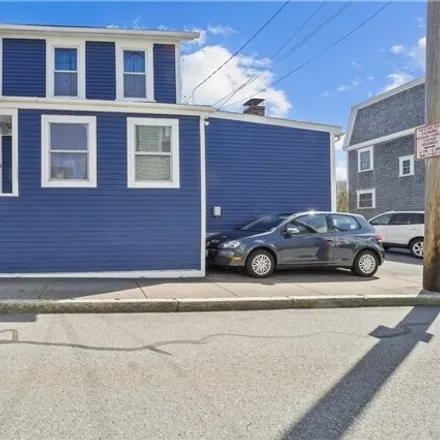 Buy this 3 bed house on 47 Simmons Street in Newport, RI 02840