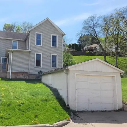 Buy this 2 bed house on 354 Chappel Court in Dubuque, IA 52001