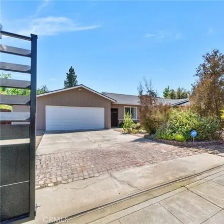 Image 1 - 1263 West Barstow Avenue, Fresno, CA 93711, USA - House for sale