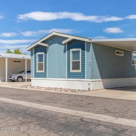 Buy this studio apartment on 10814 North 72nd Drive in Peoria, AZ 85345