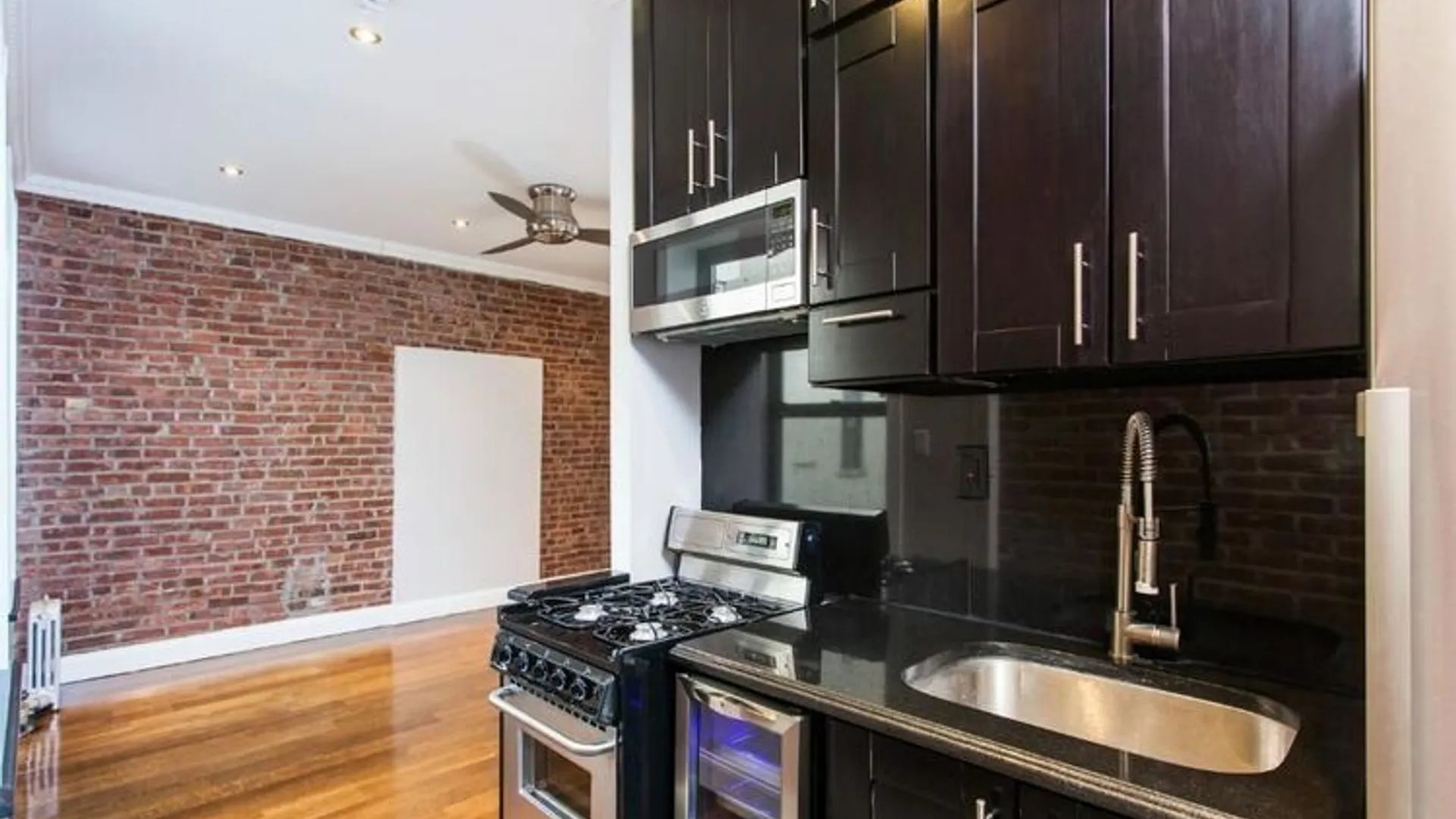 115 Mulberry St, Unit 6F & 4R | 3 bed apartment for rent