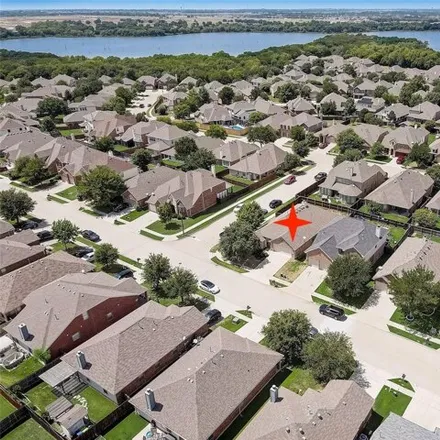 Buy this 3 bed house on Lake Bend Lane in Denton County, TX 75068