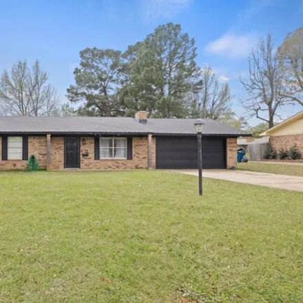 Buy this 3 bed house on 482 Hickory Street in Mount Pleasant, TX 75455