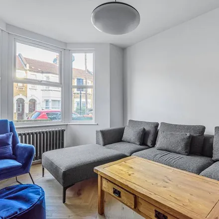 Rent this 3 bed townhouse on 14 Caulfield Road in London, E6 2HX