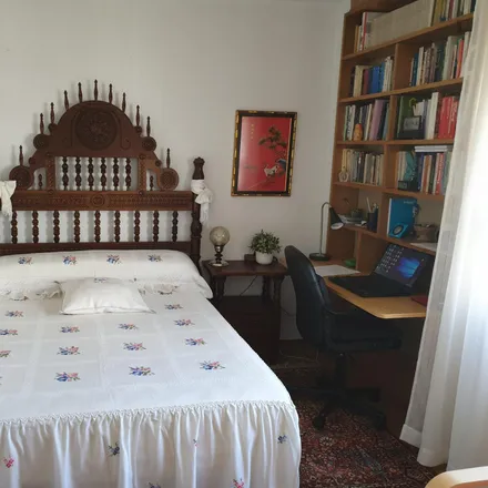 Rent this 4 bed room on Madrid in Calle de Fermín Caballero, 30
