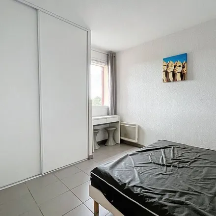 Rent this 1 bed apartment on unknown Rue du Général et Lieutenant Lavergne in 47300 Bias, France