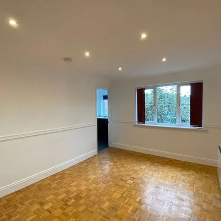 Image 6 - Abercromby Avenue, High Wycombe, HP12 3BB, United Kingdom - Apartment for rent