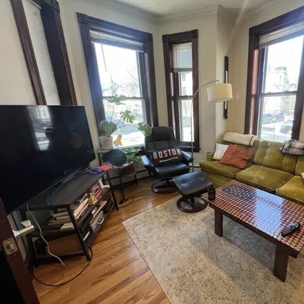 Image 3 - 282 K Street, Boston, MA 02127, USA - Apartment for rent