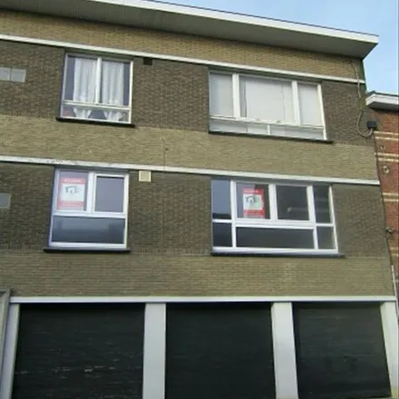 Rent this 2 bed apartment on Rue d'Orléans - Orleansstraat in 7780 Comines-Warneton, Belgium