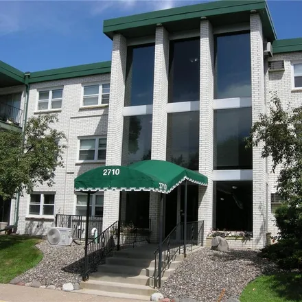 Image 2 - 2718 Dale Street North, Roseville, MN 55113, USA - Condo for sale