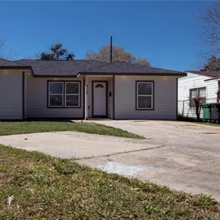 Buy this 3 bed house on 8150 Herschelwood St in Houston, Texas