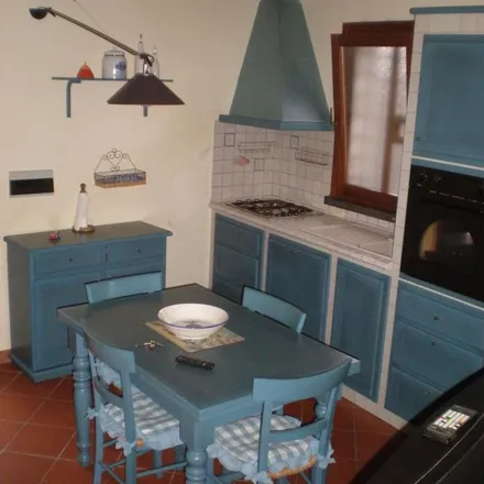 Rent this 2 bed apartment on Torre dei Filipetri in Via dei Leoni, 50122 Florence FI