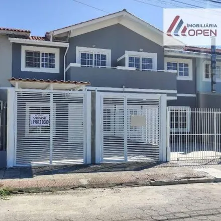 Buy this 2 bed house on Rua Professor Adolfo Medeiros dos Santos in Canasvieiras, Florianópolis - SC