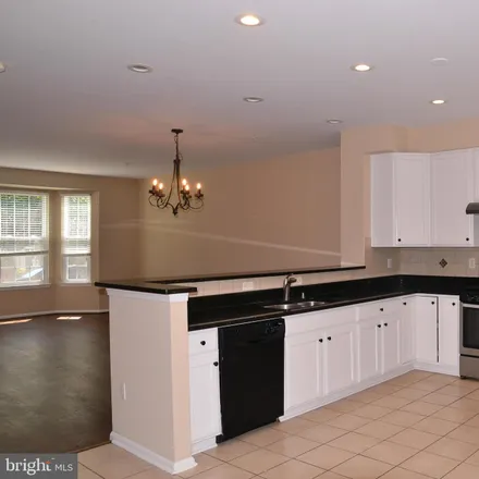 Image 7 - 6038 Blue Point Court, Clarksville, Columbia, MD 21029, USA - Townhouse for rent