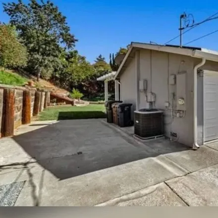 Image 9 - Martinez, CA, 94553 - House for rent