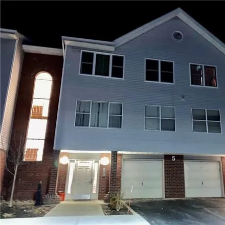 Rent this 2 bed condo on 122 Deer Court Drive in City of Middletown, NY 10940