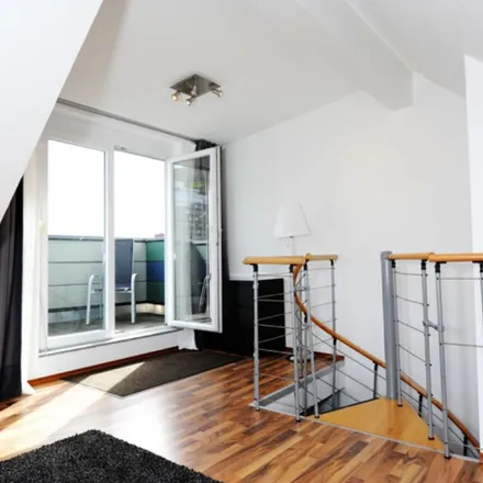 Rent this 4 bed apartment on Volkshochschule Heidelberg in Bergheimer Straße 76, 69115 Heidelberg
