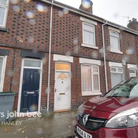 Rent this 2 bed townhouse on Boothen Road in Stoke, ST4 4AH