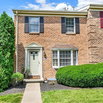Buy this 3 bed condo on 1405 Chambers Rdg Unit 1405 in York, Pennsylvania