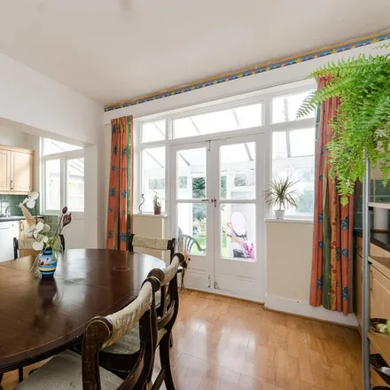 Rent this 3 bed house on Bridport Road in London, CR7 7QZ