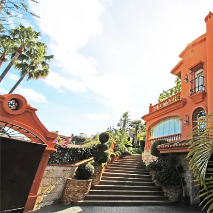 Buy this studio house on Liceo Francés Internacional de Málaga in Calle Los Flamencos, 36