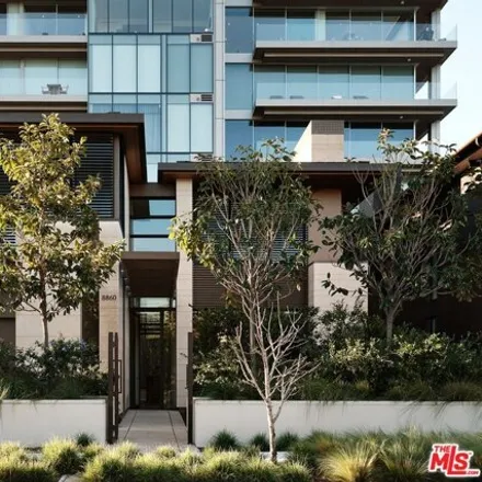 Buy this 4 bed condo on 8914 Rosewood Avenue in West Hollywood, CA 90048
