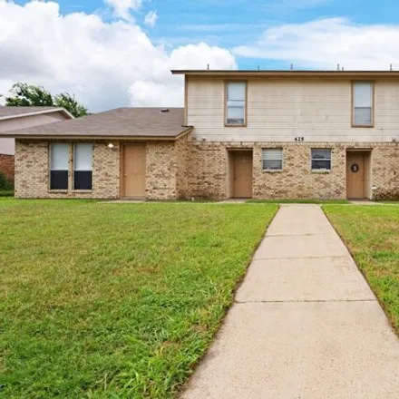 Buy this 8 bed house on 427 Southwest Thomas Street in Burleson, TX 76028