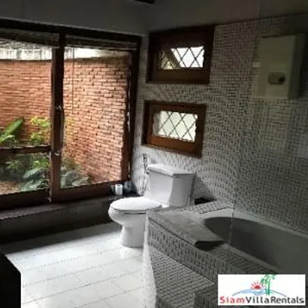 Image 7 - Phrom Phong, Thailand - House for sale
