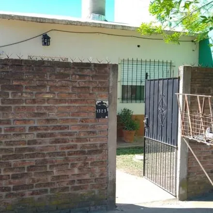 Buy this 3 bed house on Domingo Faustino Sarmiento in Las Lilas, B1738 GTD La Reja