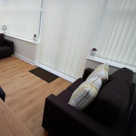 Rent this 6 bed house on Alexandra Street in Thorne, DN8 4EY
