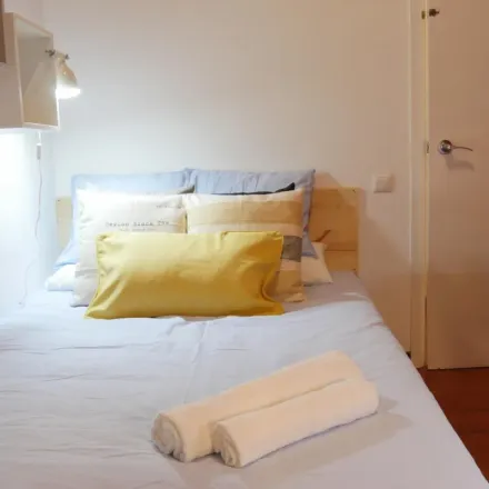 Image 2 - Carrer de Pau Claris, 77, 08001 Barcelona, Spain - Apartment for rent