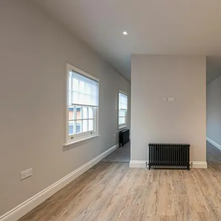 Image 4 - Church Hill, Coopersale Street, CM16 4RA, United Kingdom - Apartment for rent