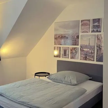 Rent this 3 bed apartment on Wiesenhüttenstraße 42 in 60329 Frankfurt, Germany