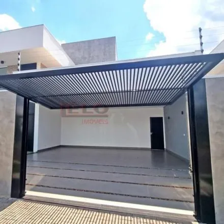 Buy this 3 bed house on Rua Deodoro Alves de Carvalho in Jardim Munique, Maringá - PR