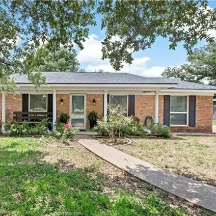 Rent this 3 bed house on 3724 Windridge Drive in Bryan, TX 77802