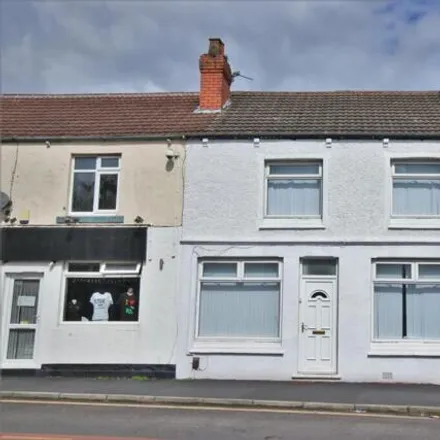 Rent this 3 bed house on Saint Thomas Court in Widnes, WA8 7HB