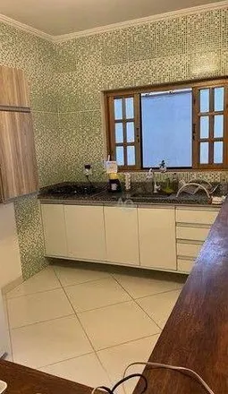 Buy this 2 bed house on Rua Aporé in Vila São Bento, São José dos Campos - SP