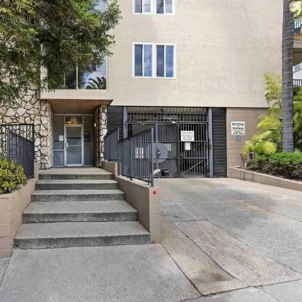 Buy this 2 bed condo on 85 Vernon Street in Oakland, CA 94610